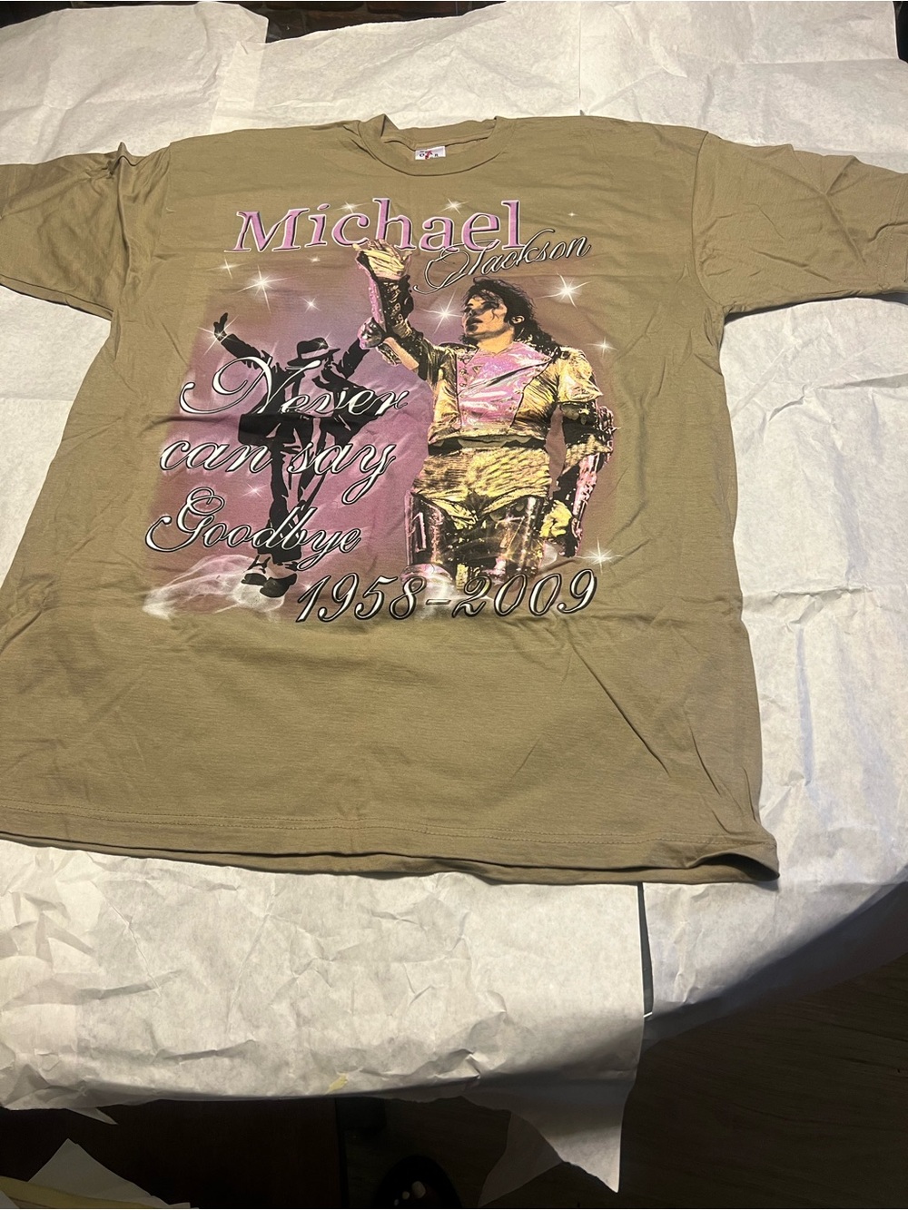 Gildan Michael Jackson Memorial Graphic Tee - Tan with Pink & Gold Print